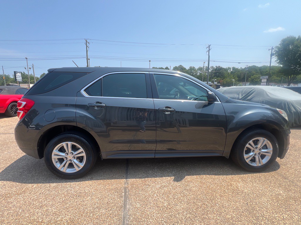 2017 Chevrolet Equinox Image 4