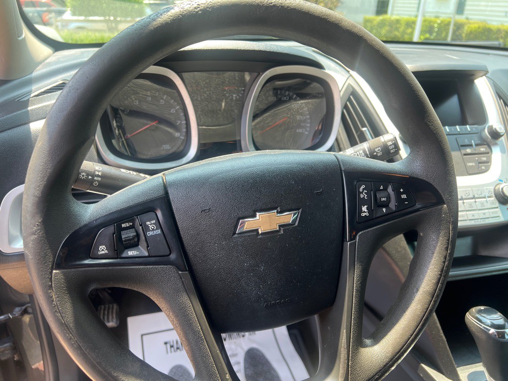 2017 Chevrolet Equinox Image 11
