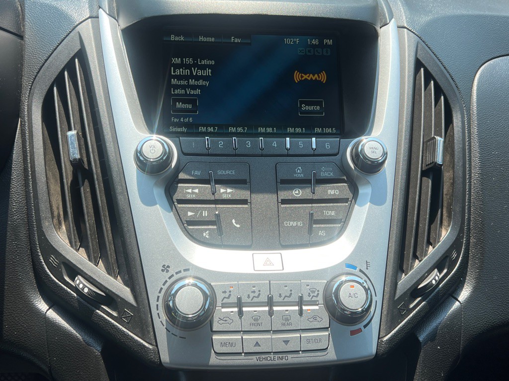 2017 Chevrolet Equinox Image 12