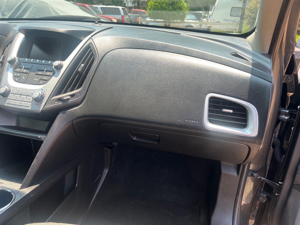 2017 Chevrolet Equinox Image 21