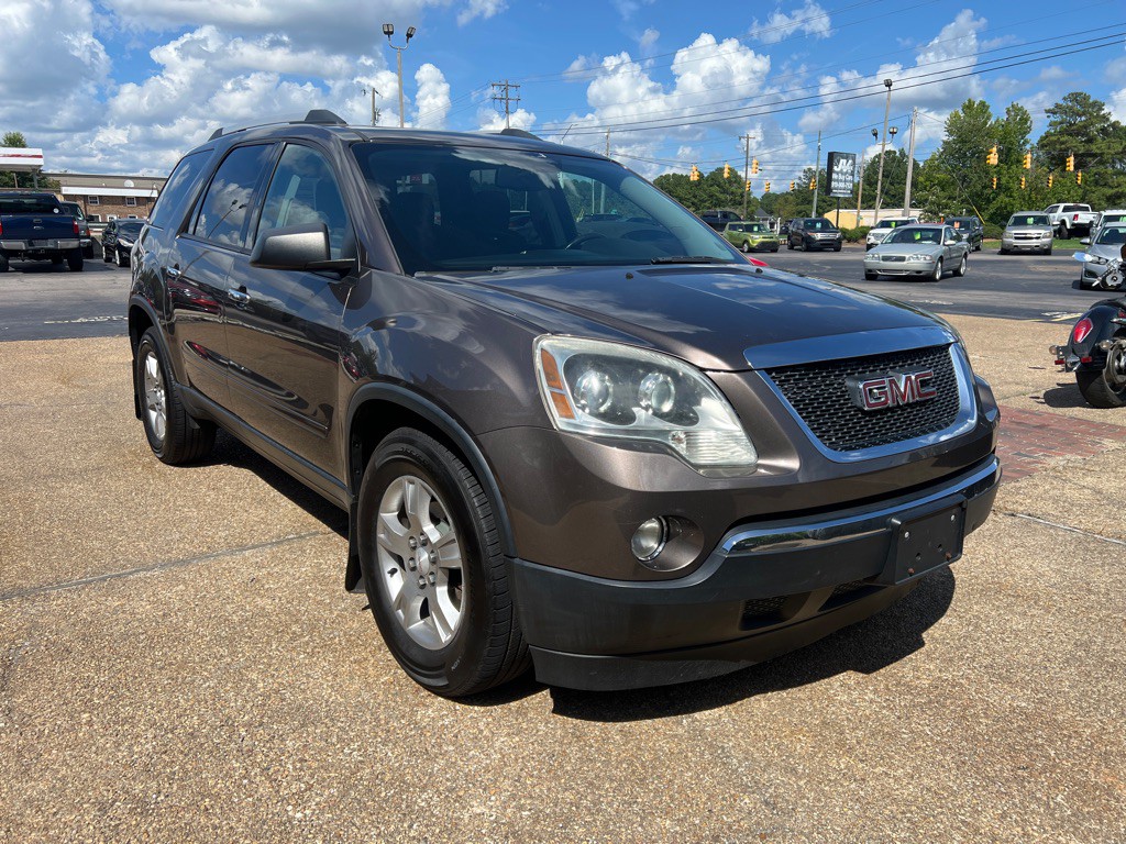 2011 GMC Acadia Image 3