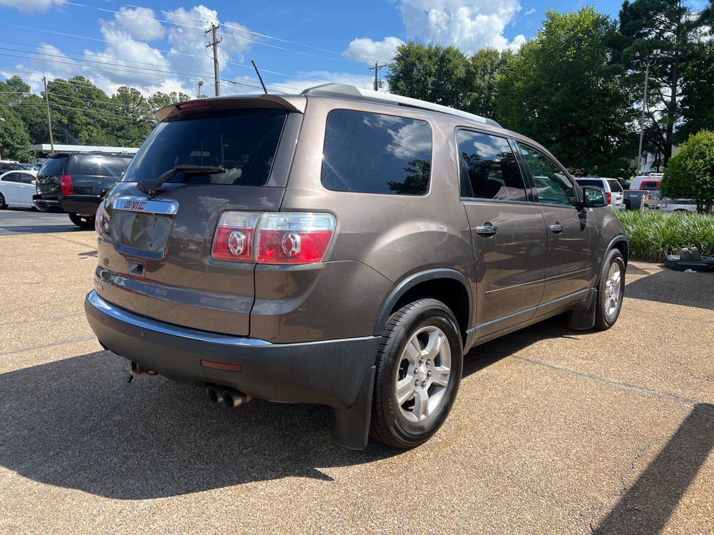 2011 GMC Acadia Image 5