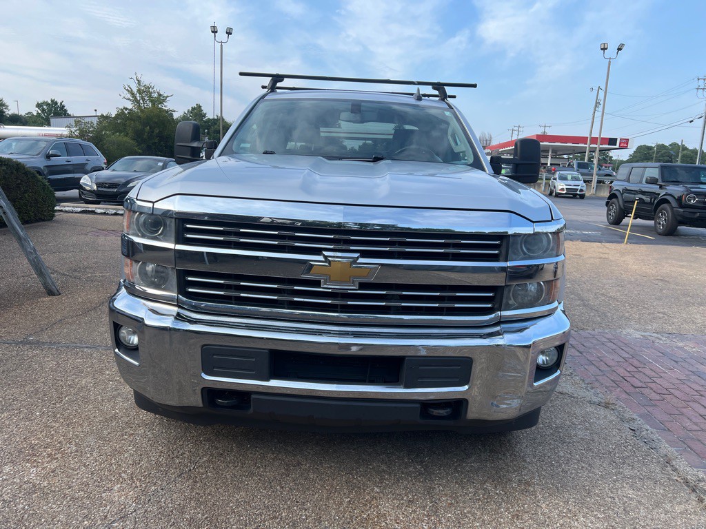 2015 Chevrolet Silverado 1500 Image 2