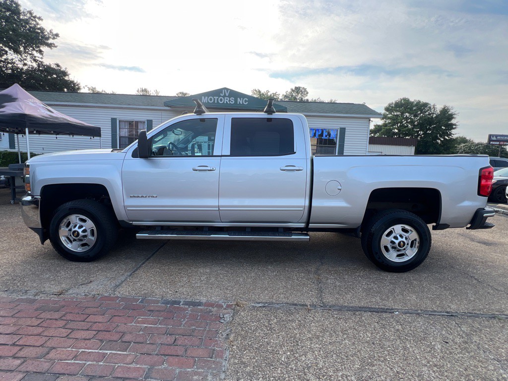 2015 Chevrolet Silverado 1500 Image 8