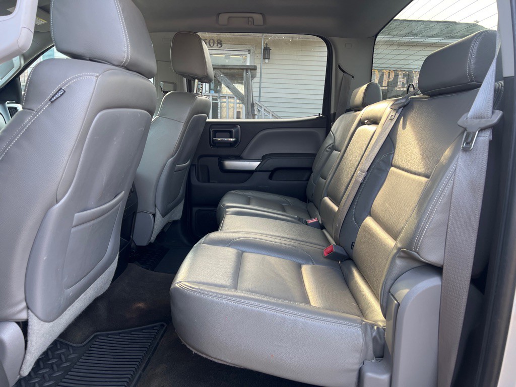 2015 Chevrolet Silverado 1500 Image 18