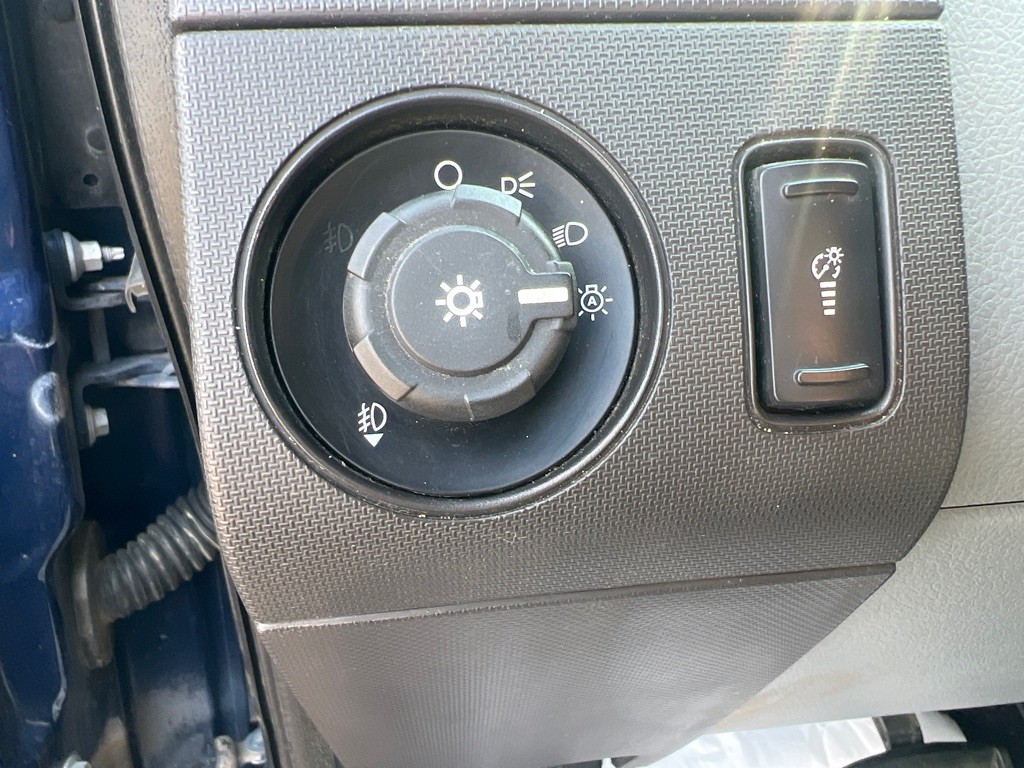 2011 Ford F-250 Image 11