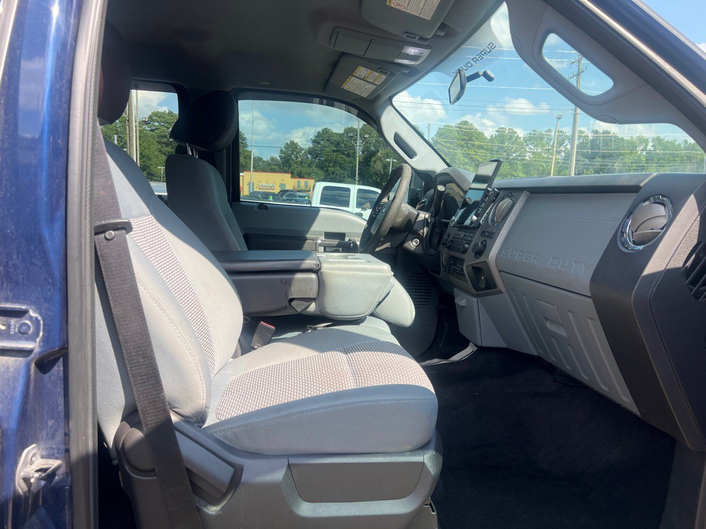 2011 Ford F-250 Image 22