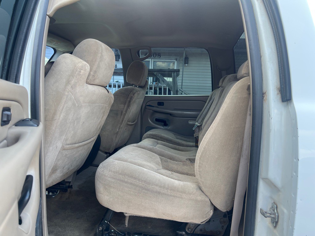 2004 Chevrolet Silverado 1500 Image 15