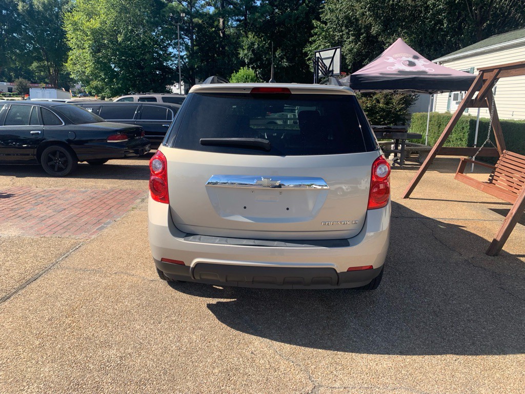 2010 Chevrolet Equinox Image 6
