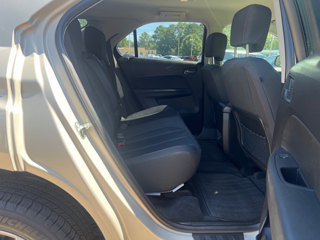 2010 Chevrolet Equinox Image 18