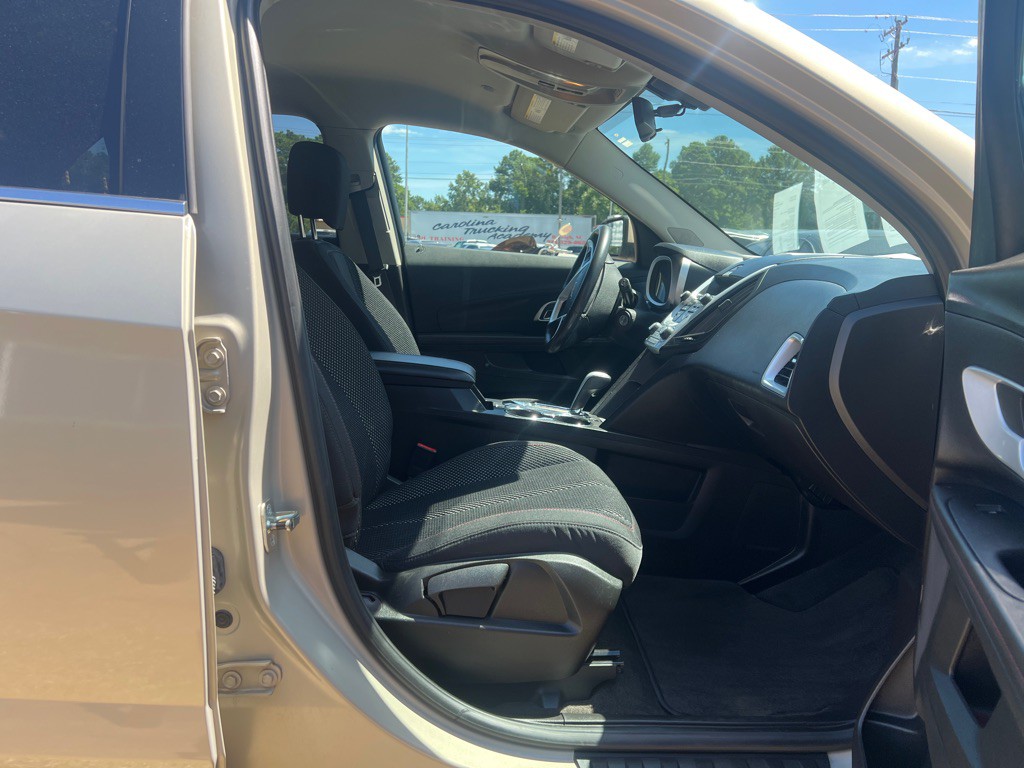 2010 Chevrolet Equinox Image 20