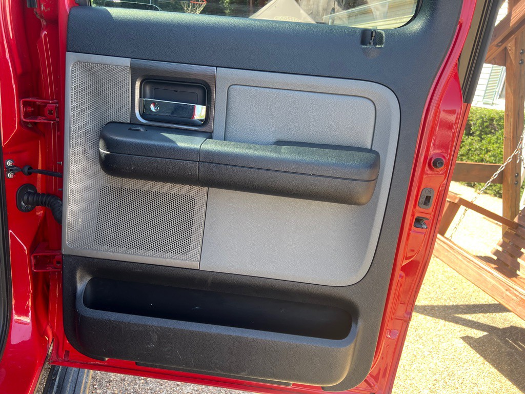 2004 Ford F-150 Image 19