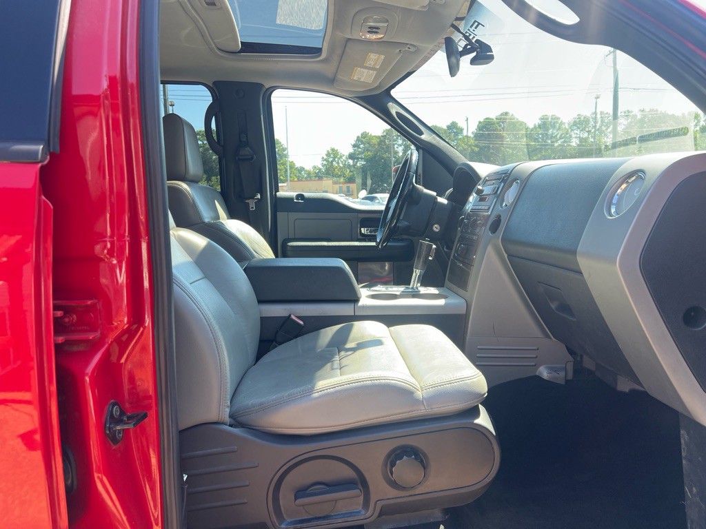 2004 Ford F-150 Image 22