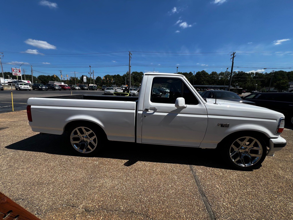 1994 Ford F-150 Image 4
