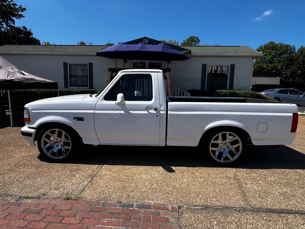 1994 Ford F-150 Image 8
