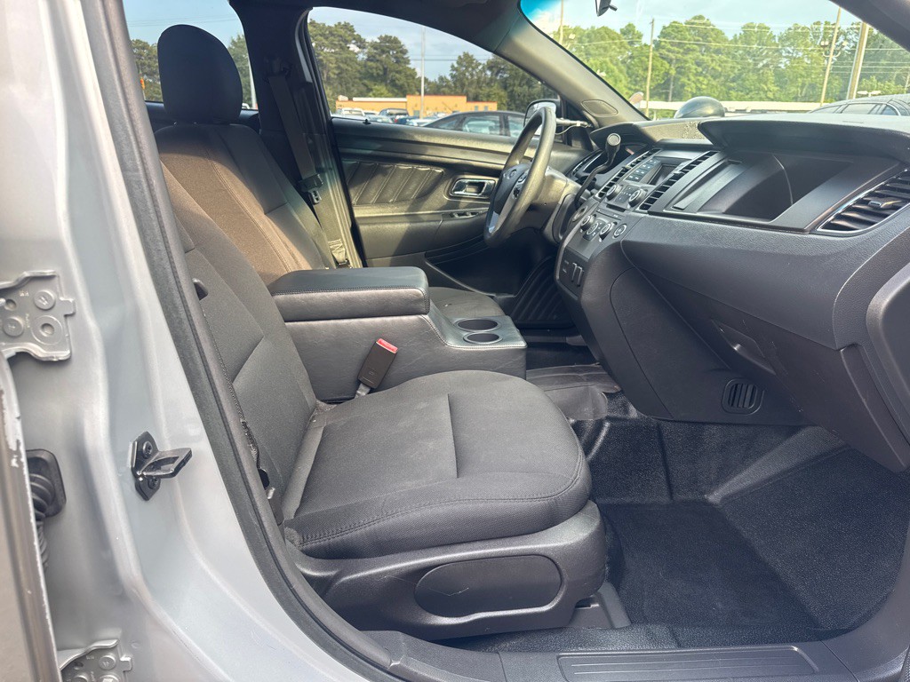 2016 Ford Taurus Image 21