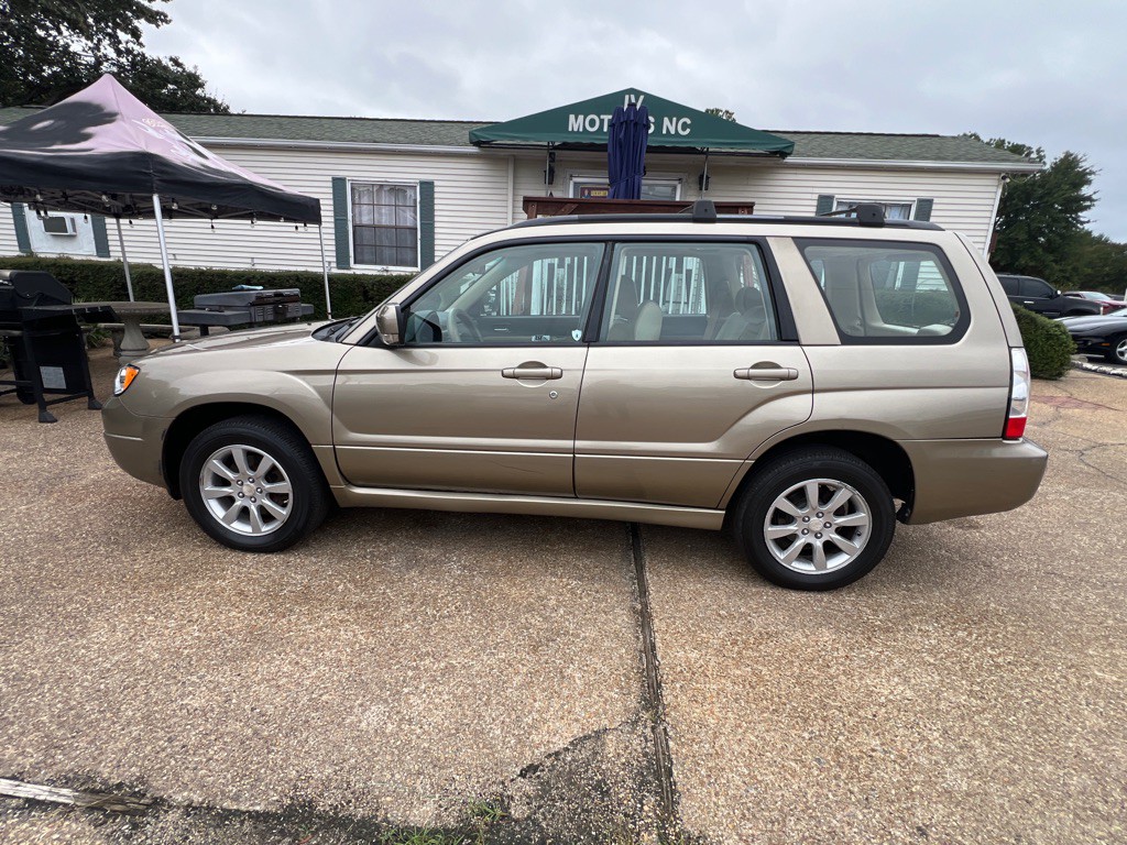 2008 Subaru Forester Image 8