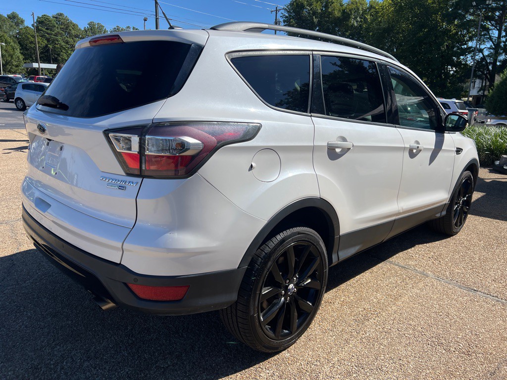 2017 Ford Escape Image 5