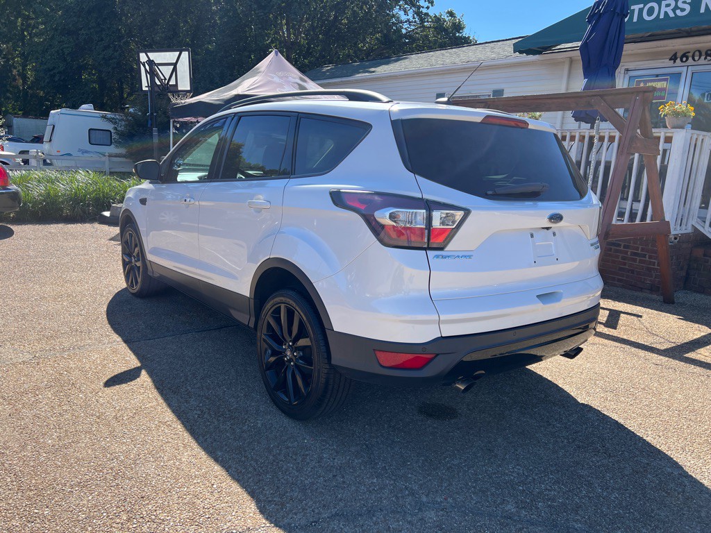 2017 Ford Escape Image 7