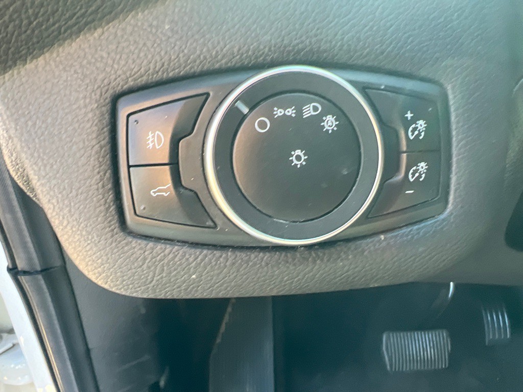 2017 Ford Escape Image 11