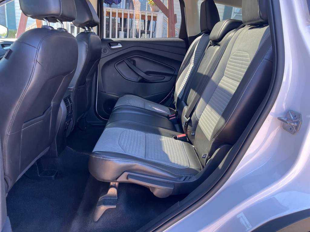 2017 Ford Escape Image 18