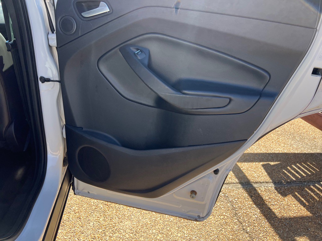 2017 Ford Escape Image 20
