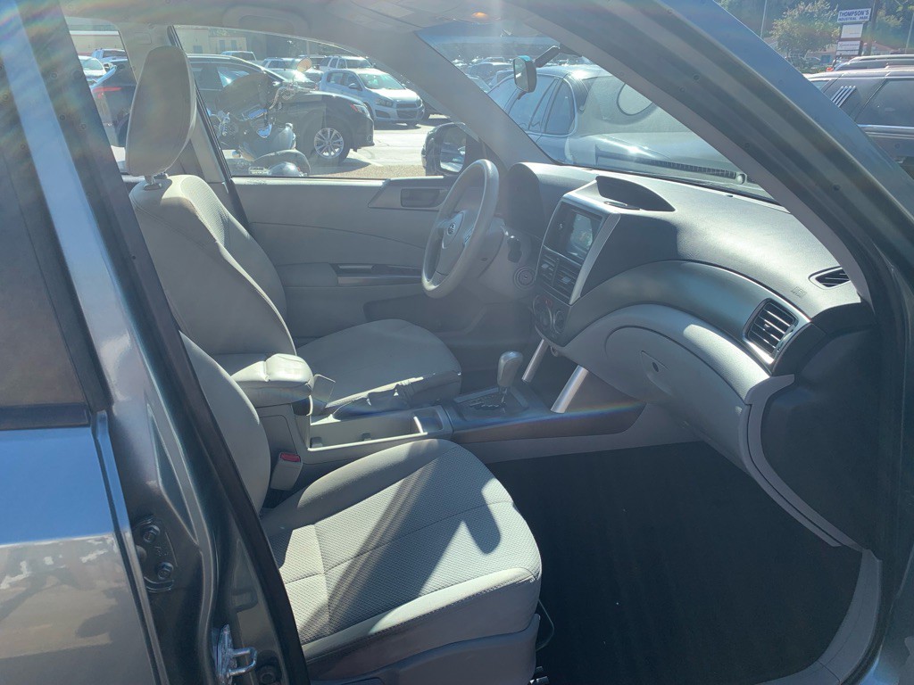 2011 Subaru Forester Image 18