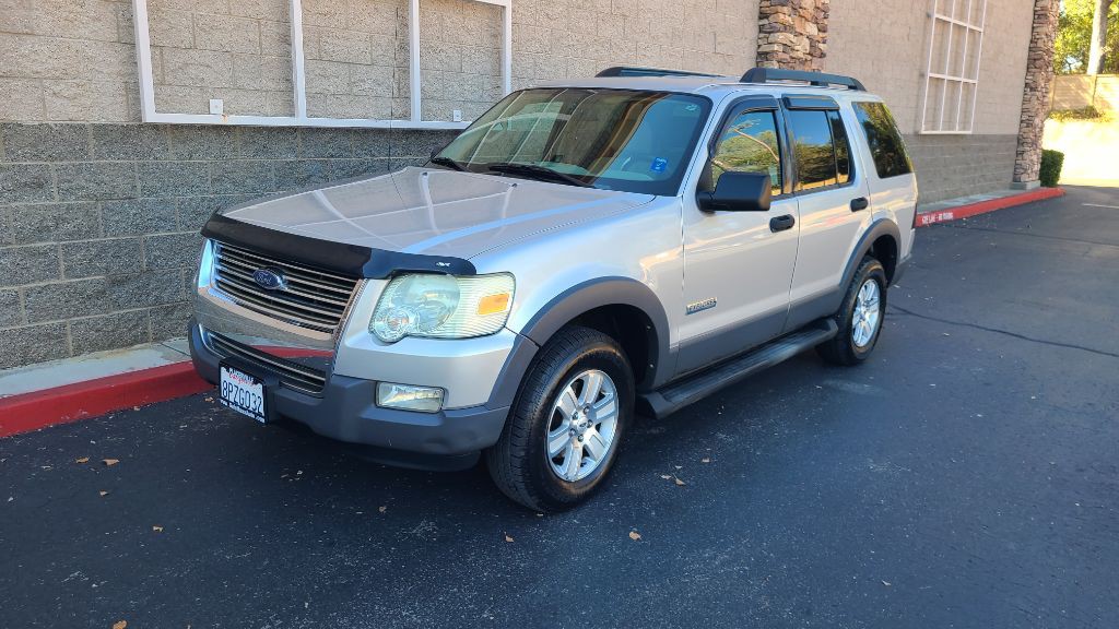 2006 Ford Explorer Image 1