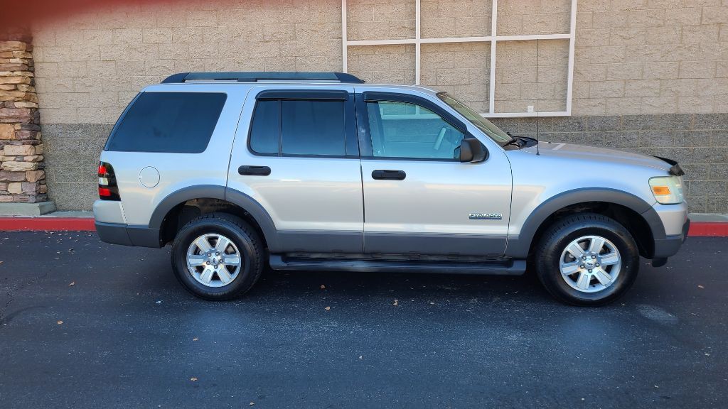 2006 Ford Explorer Image 6
