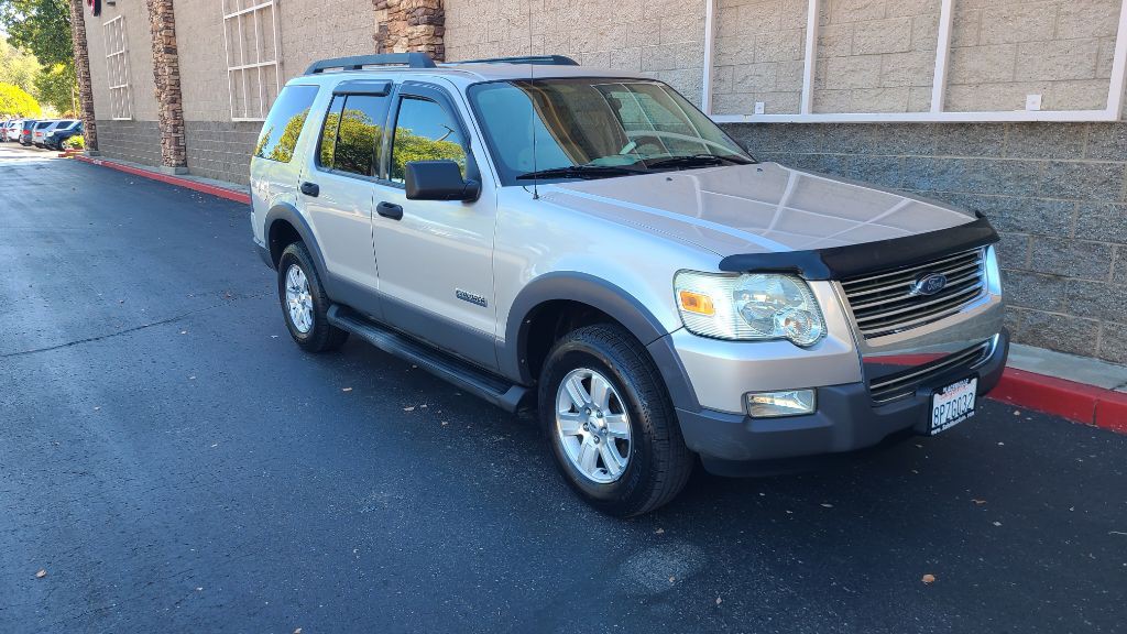 2006 Ford Explorer Image 7