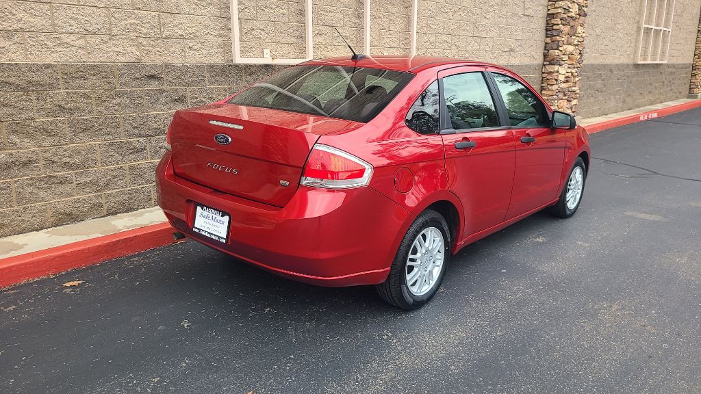 2011 Ford Focus Image 5