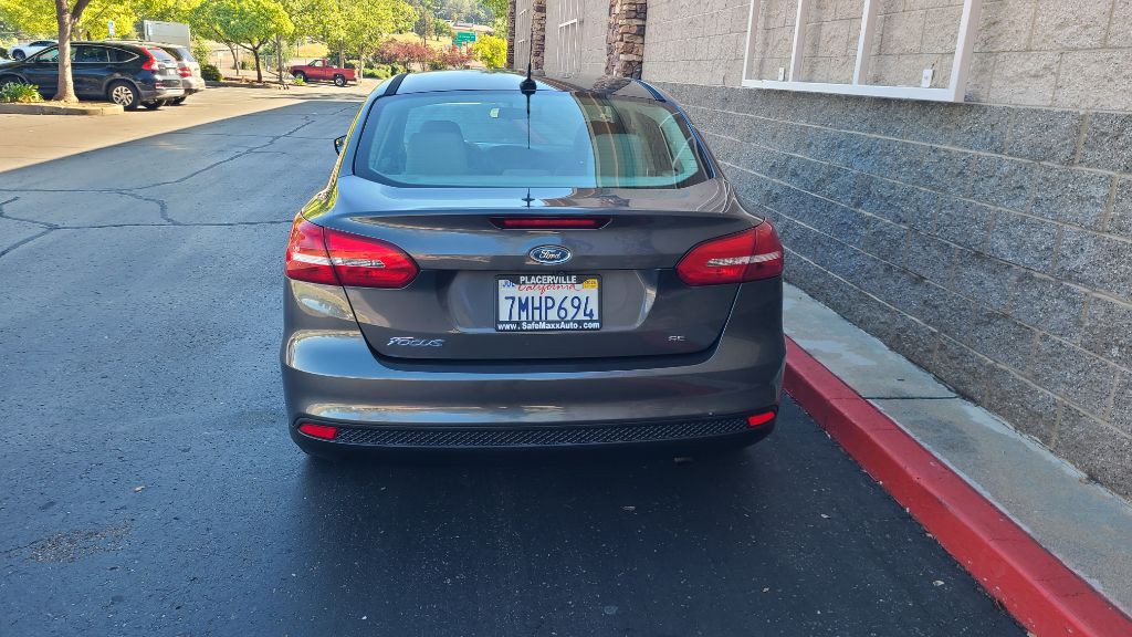 2015 Ford Focus Image 4