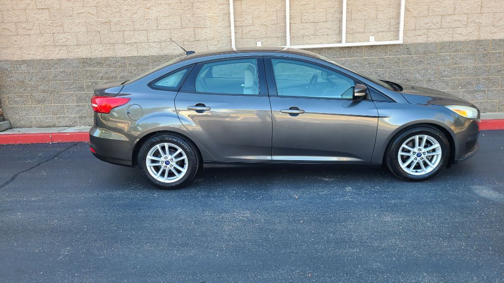 2015 Ford Focus Image 6