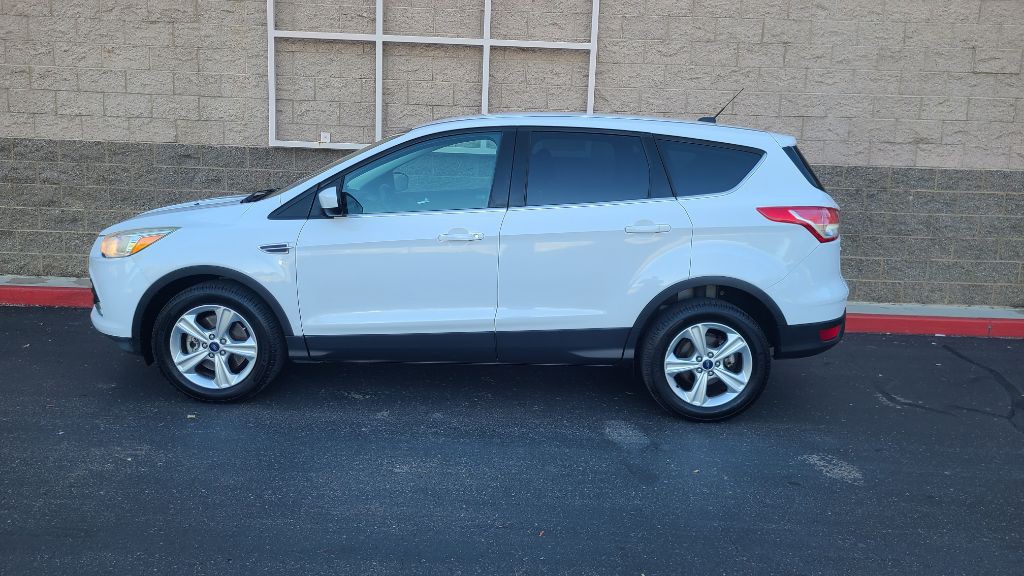 2015 Ford Escape Image 2