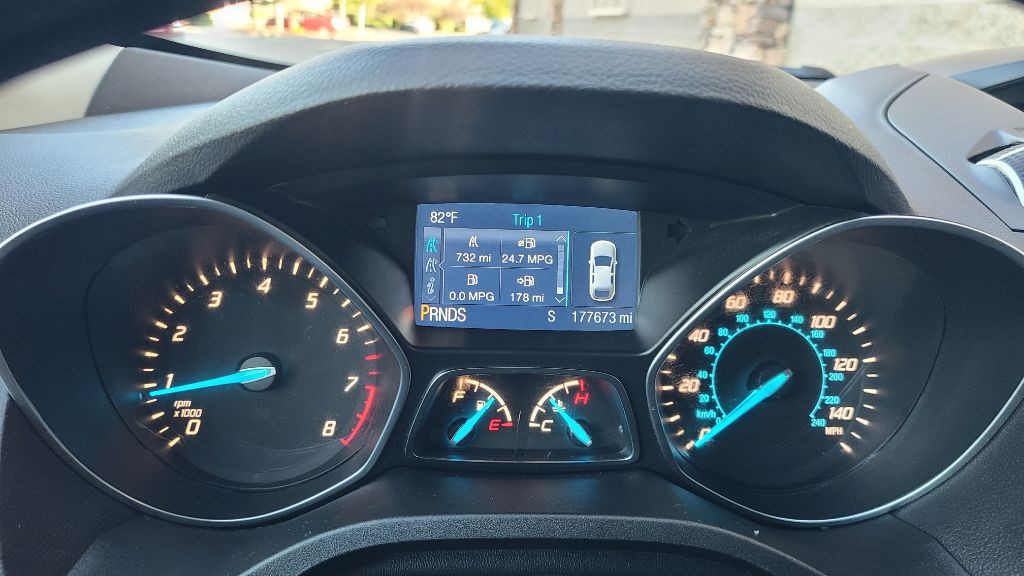 2015 Ford Escape Image 18