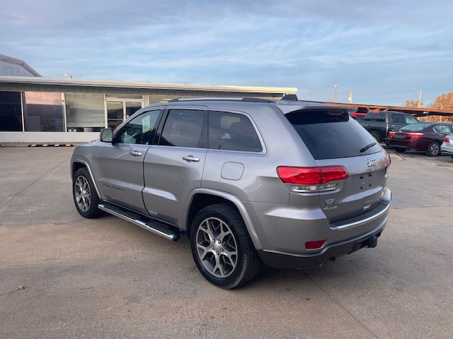 2018 Jeep Grand Cherokee Image 3