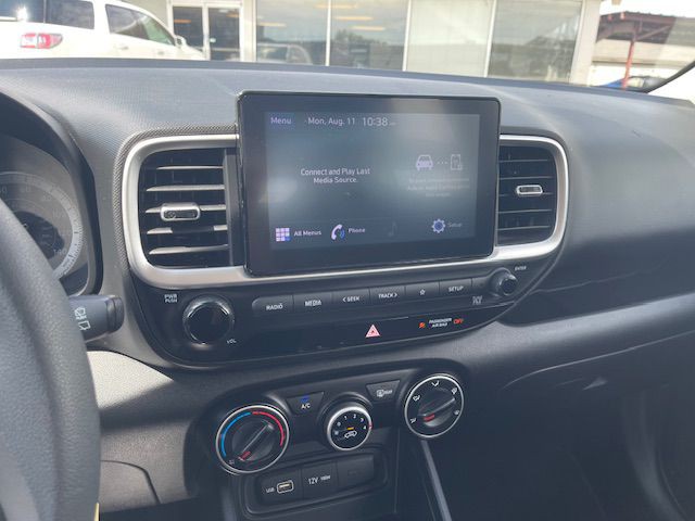 2022 Hyundai Venue Image 14