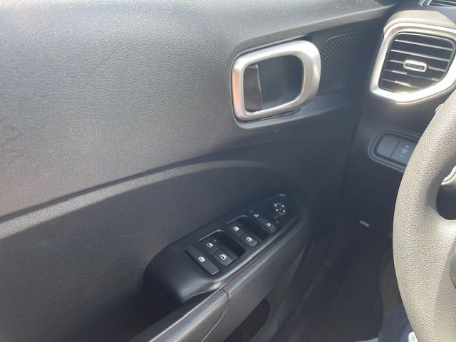 2022 Hyundai Venue Image 18