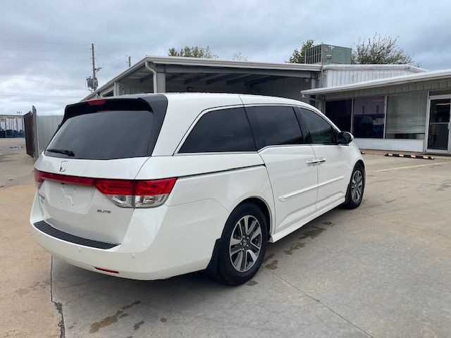 2015 Honda Odyssey Image 4