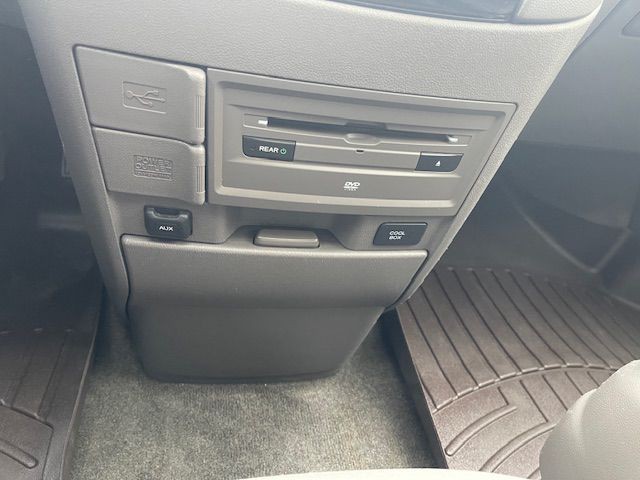 2015 Honda Odyssey Image 15