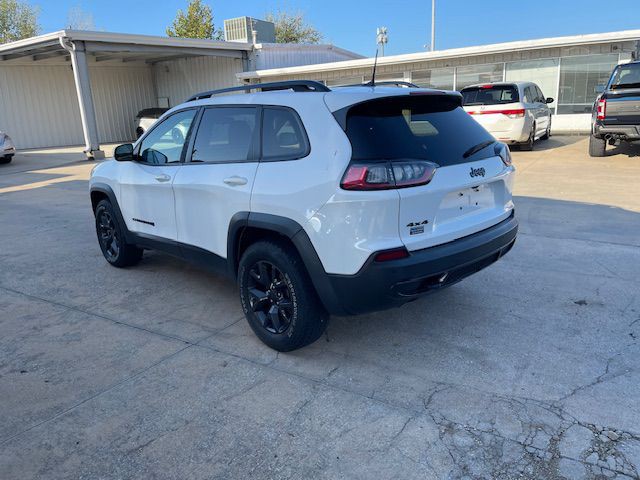 2019 Jeep Cherokee Image 3