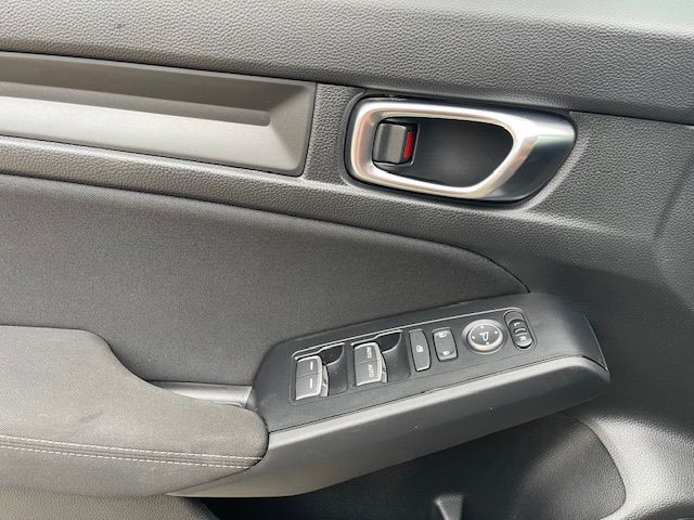 2025 Honda Civic Image 17