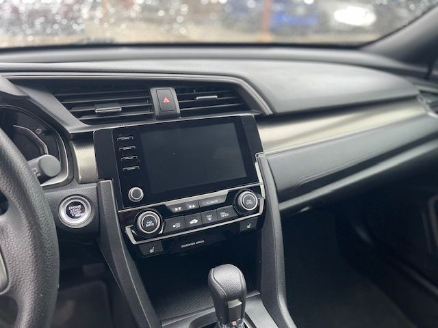 2019 Honda Civic Image 9