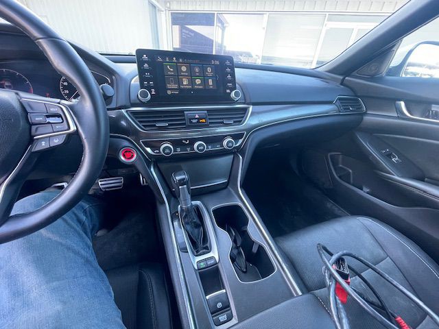 2019 Honda Accord Image 13