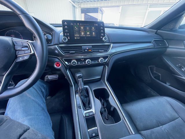 2019 Honda Accord Image 14