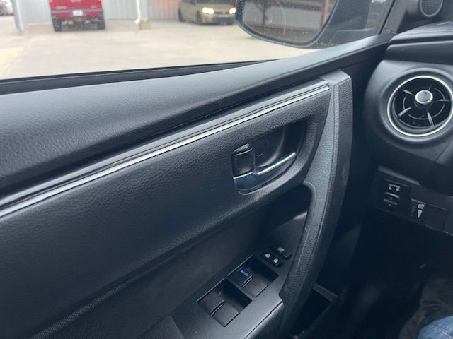 2019 Toyota Corolla Image 12