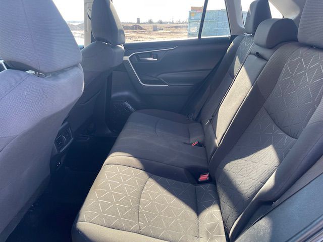 2021 Toyota Rav4 Image 9