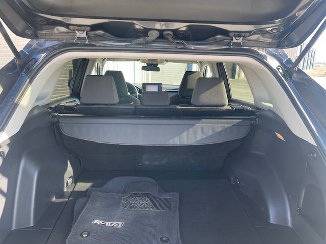 2021 Toyota Rav4 Image 10