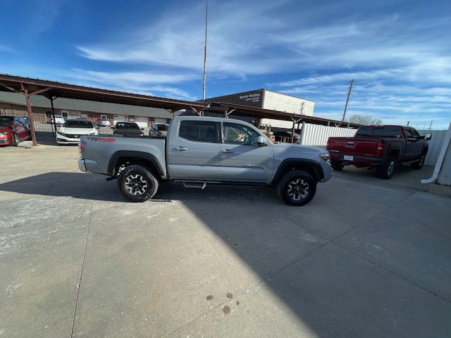 2020 Toyota Tacoma Image 7