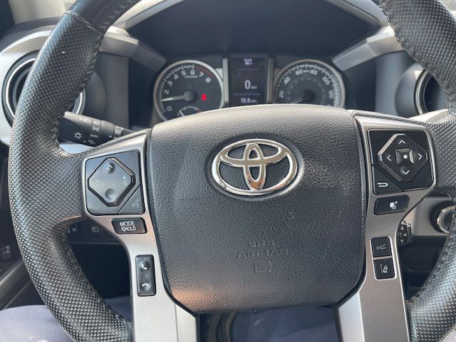 2022 Toyota Tacoma Image 17